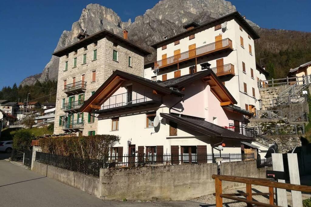 Sweet Dolomites Sauna & Jacuzzi أغوردو المظهر الخارجي الصورة